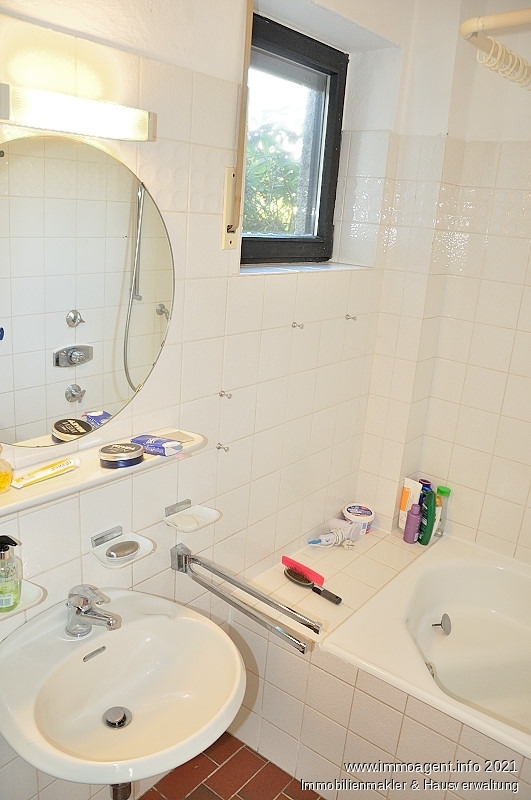 G�stebad Doppelhaush�lfte Bielefeld / Gellershagen