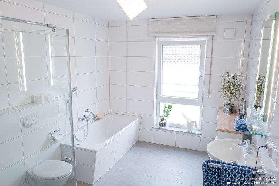 Bad Dachgeschosswohnung Bielefeld