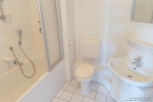 Bad Zentral gelegene gro�z�gige Wohnung mit 2,5 Zimmern in Brackwede -VERKAUFT-