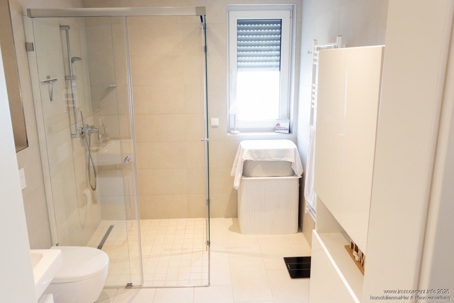 Badezimmer Bild 1 Erdgeschosswohnung Bielefeld