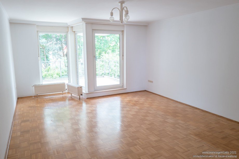 Wohnzimmer Etagenwohnung Bielefeld