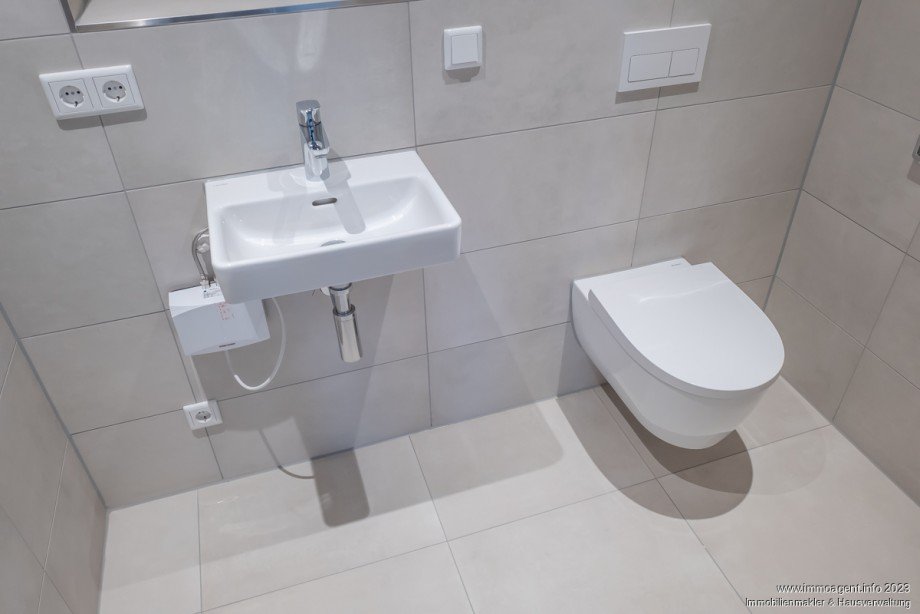 G�ste-WC Dachgeschosswohnung Bielefeld