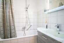 Badezimmer Gro�z�gige, helle P�rchenwohnung in der Bielefelder Altstadt