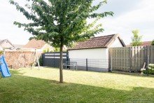 Garten mit Spielger�ten Attraktive Zweieinhalbzimmer-Erdgeschosswohnung in Heepen
