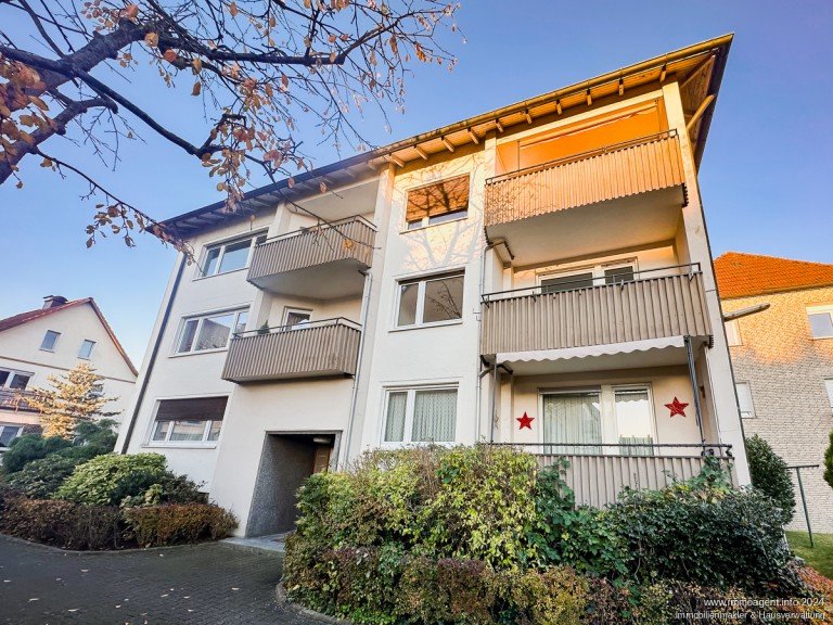 Ansicht Bielefeld Etagenwohnung Renovierte Dreizimmerwohnung mit Balkon in Bielefeld Mitte -RESERVIERT-