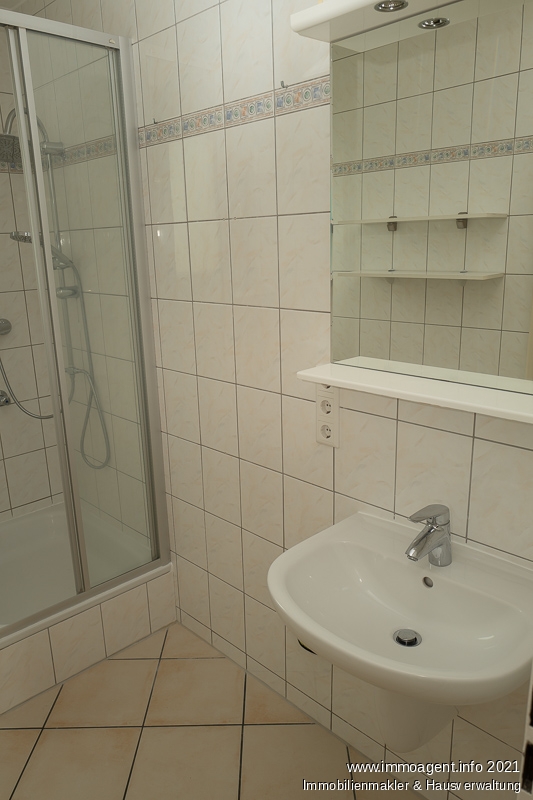 Bad Etagenwohnung Bielefeld