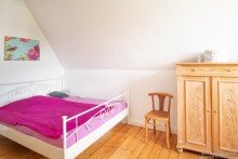 Schlafzimmer Gem�tliche Dachgeschosswohnung im Musikerviertel -VERMIETET-