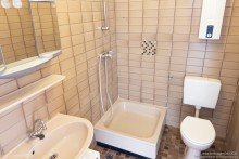 Bad - VERKAUFT- Attraktives Apartment mit zwei Zimmern im Bielefelder Zentrum