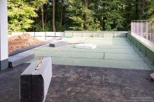 Terrasse Sch�ne Neubauwohnung mit drei Zimmern und Terrasse