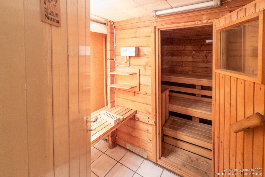 Sauna im Keller Reihenhaus Bielefeld