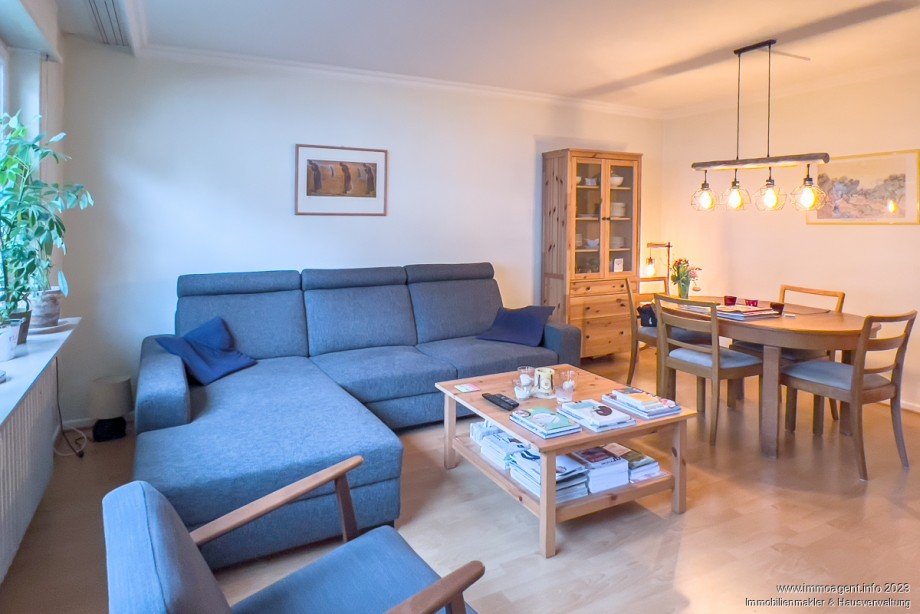 Wohnzimmer Etagenwohnung Bielefeld