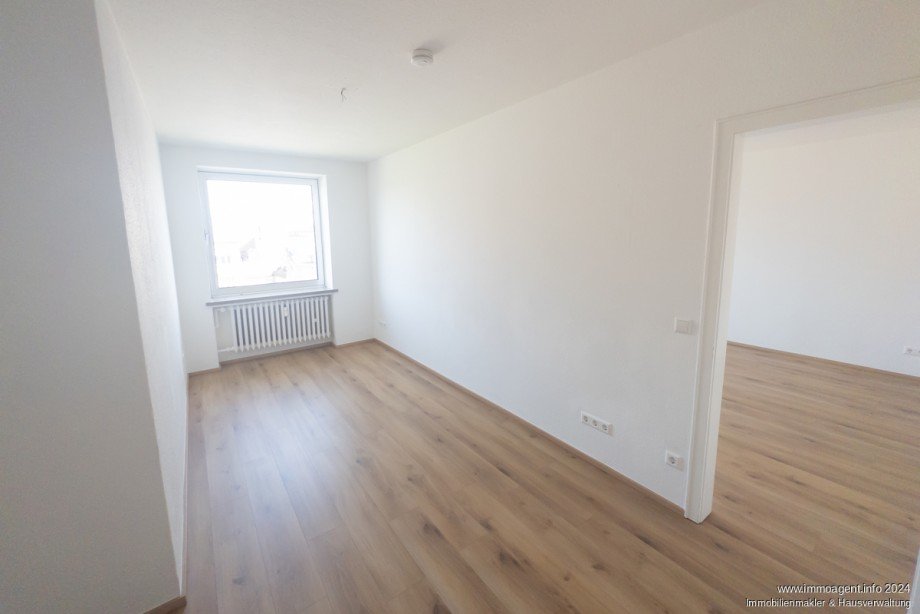 24368_Arbeitszimmer Etagenwohnung Bielefeld