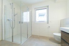 bad Nahe der Uni - kleine Erdgeschosswohnung mit Einbauk�che und Terrasse -VERMIETET-