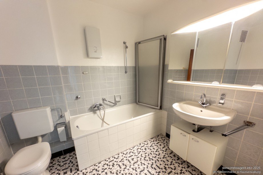 Bad Etagenwohnung Bielefeld