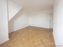 Schlafzimmer Gro�z�gige Dreizimmerwohnung im Zentrum Brackwedes zur Selbstnutzung oder zur Kapitalanlage