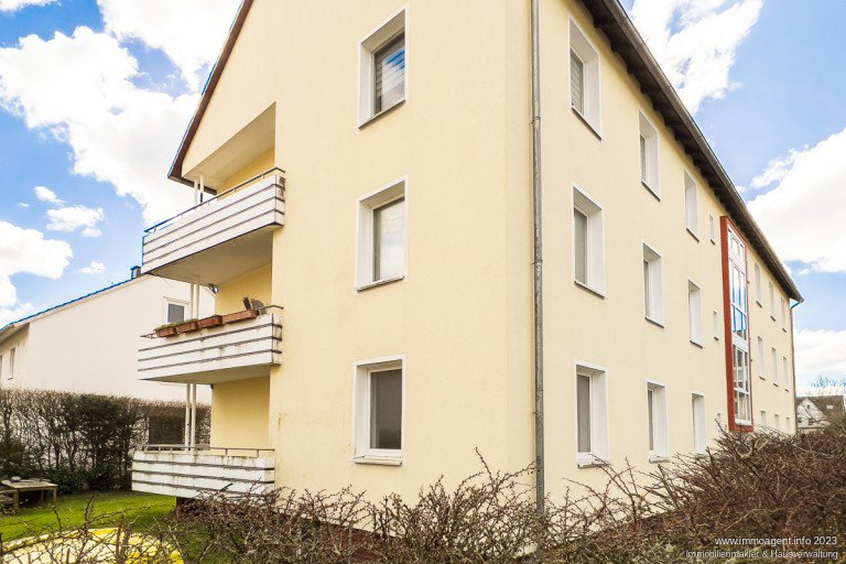 Ansicht Bielefeld Erdgeschosswohnung Sch�ne Dreizimmerwohnung mit Balkon in beliebter Lage im Sudbrackgebiet -VERMIETET-