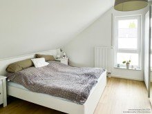 Schlafzimmer Moderne Dachgeschosswohnung in Unin�he