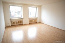 Wohnzimmer Gem�tliche Citywohnung gegen�ber vom Stadttheater -VERMIETET-