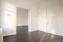 B�ro Gro�z�gige Altbau-B�roetage nahe dem Landgericht
