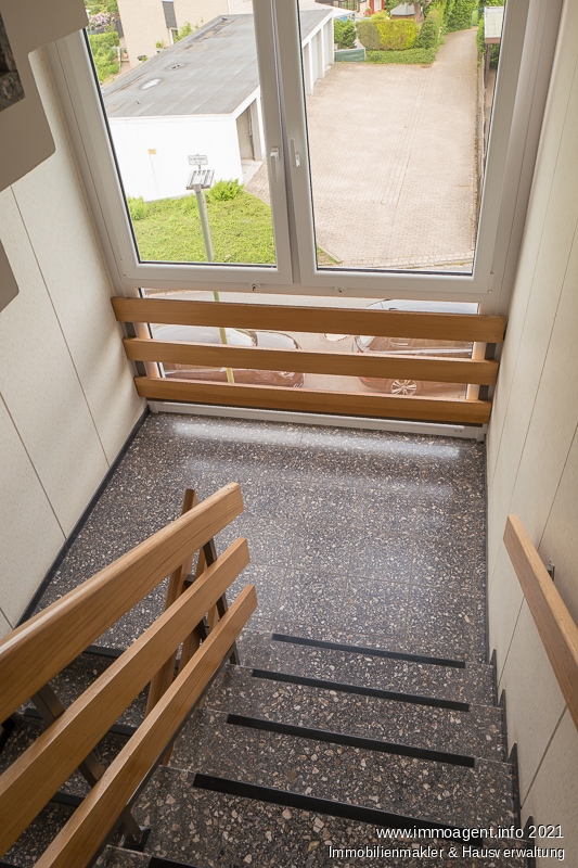 Treppenhaus Etagenwohnung Bielefeld