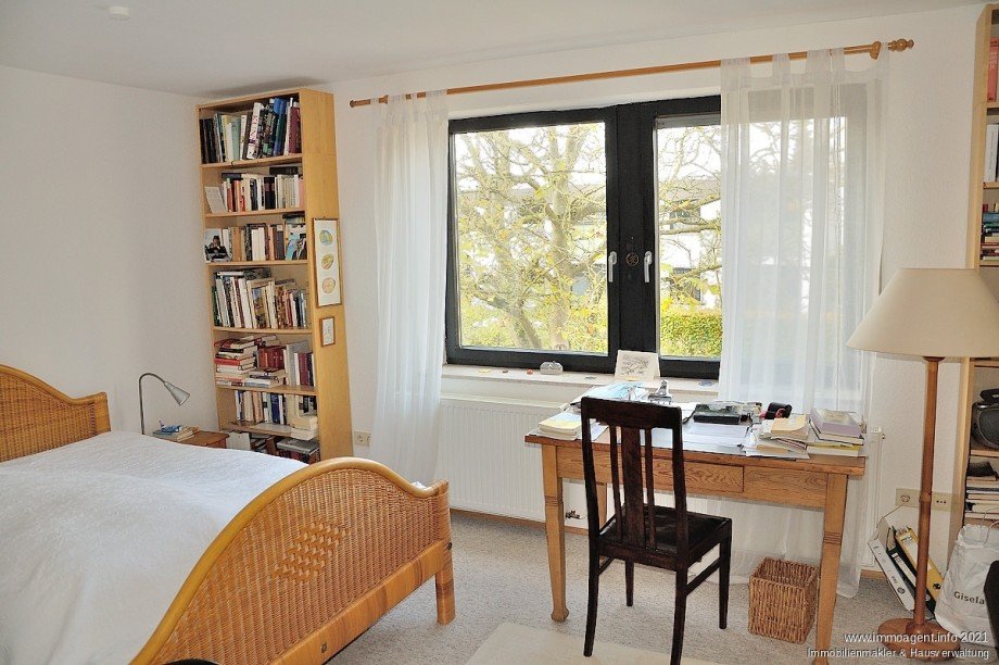 Schlafzimmer Doppelhaush�lfte Bielefeld / Gellershagen