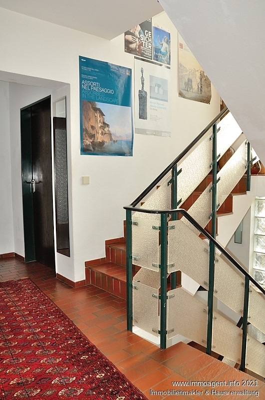Treppenhaus Doppelhaush�lfte Bielefeld / Gellershagen