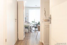 Entree Attraktive, barrierefreie Zweizimmerwohnung im Erdgeschoss mit Terrasse in moderner Stadtvilla