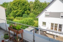 Balkon Moderne Dachgeschosswohnung mit herrlichem Ausblick ins Gr�ne -VERMIETET-