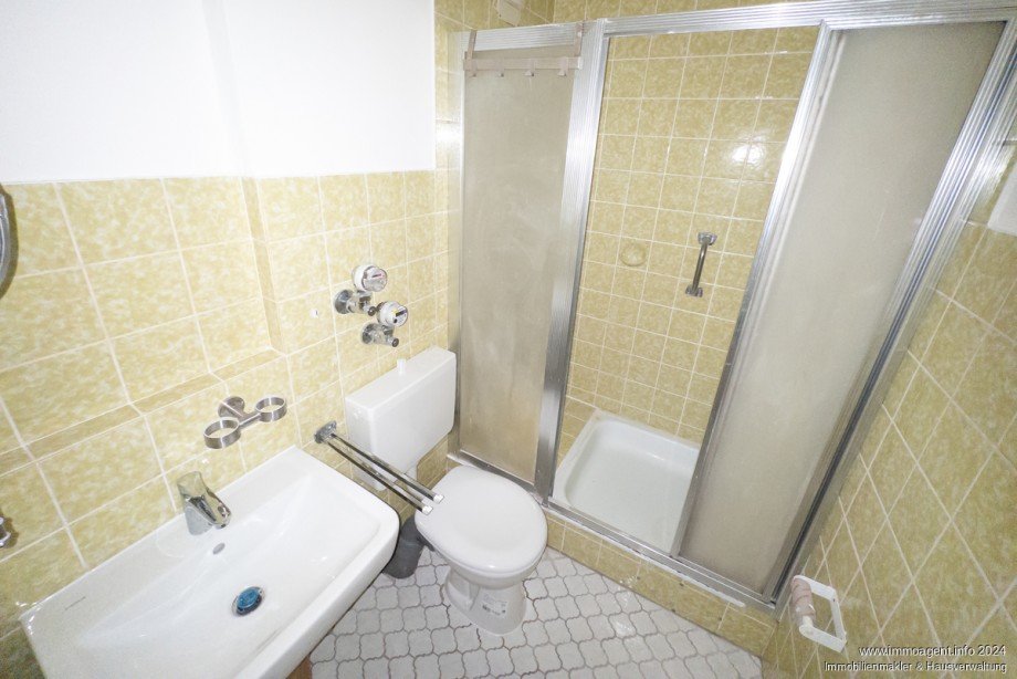 Bad Etagenwohnung Bielefeld