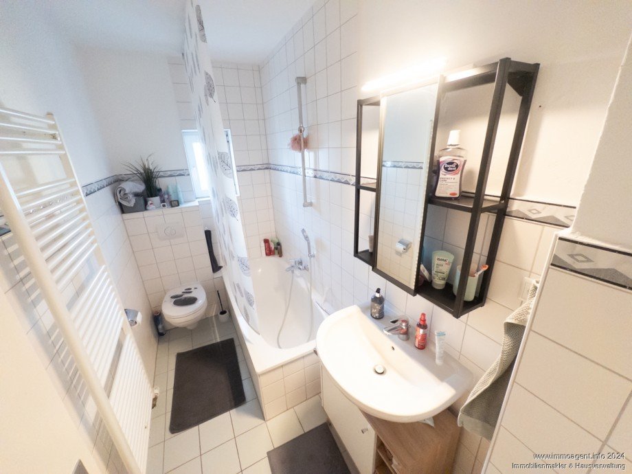 23356_Bad Etagenwohnung Bielefeld