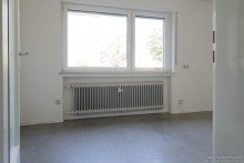 Schlafzimmer Bild 1 Selbst einziehen oder vermieten? Zentrale 3-Zimmer-Wohnung mit Loggia in Brackwede -VERKAUFT-