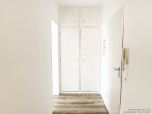 Diele Sonnendurchflutete Zweizimmerwohnung in bester Lage