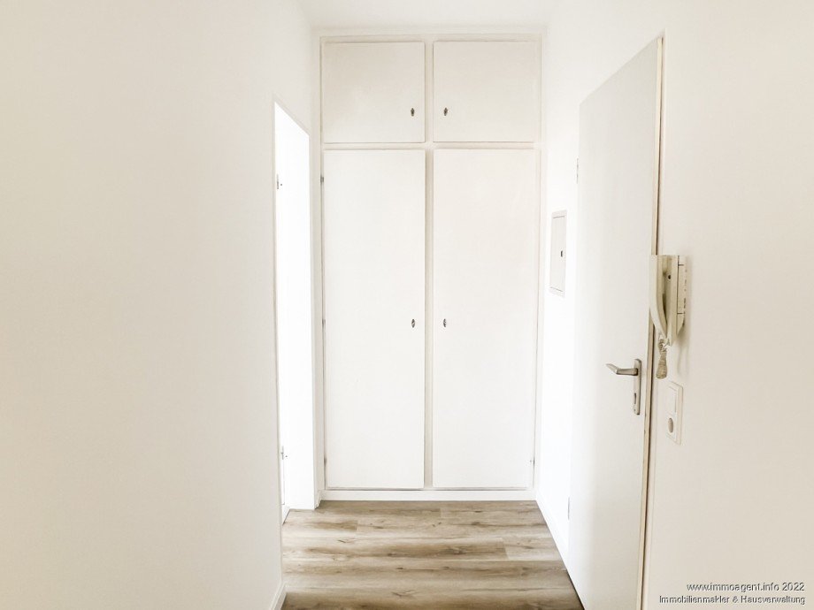 Diele Etagenwohnung Bielefeld