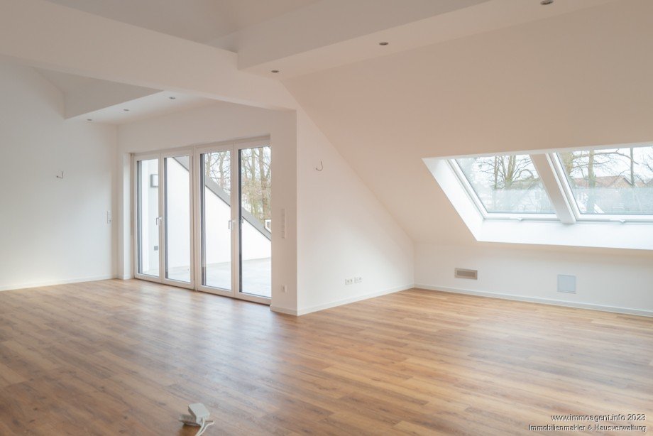 Wohnraum Dachgeschosswohnung Bielefeld