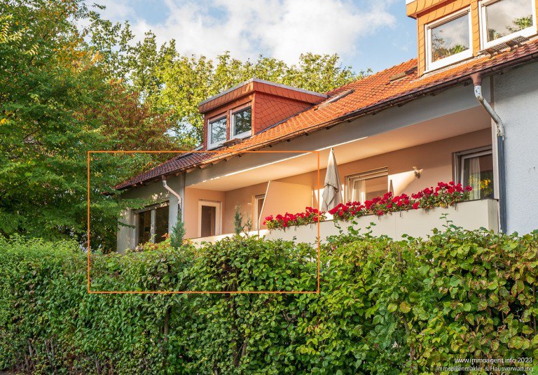 Hausansicht Bielefeld Etagenwohnung Gem�tliche Dreizimmerwohnung im Musikerviertel -VERMIETET-