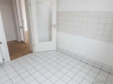 K�che Gro�z�gige Dreizimmerwohnung im Zentrum Brackwedes zur Selbstnutzung oder zur Kapitalanlage