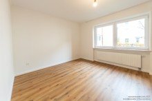 Schlafzimmer Renovierte Zweizimmerwohnung mit Terrasse im Bielefelder Westen - VERMIETET -