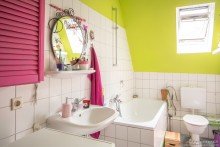 Bad Gem�tliche Dachgeschosswohnung im Musikerviertel -VERMIETET-