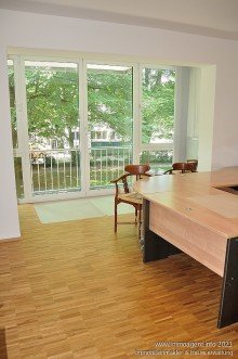 Wohnzimmer Mitten in der Bielefelder Altstadt in zentraler Lage -VERMIETET-