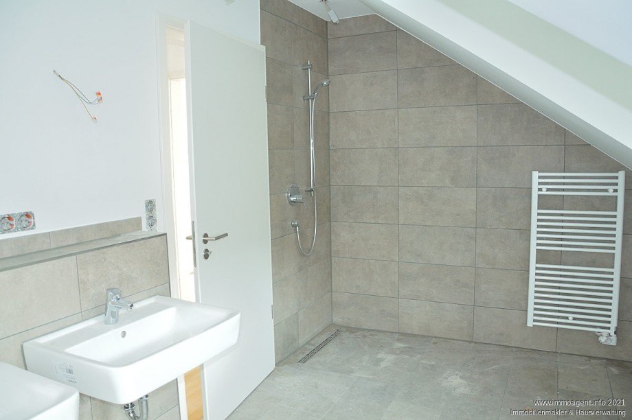 Bad Dachgeschosswohnung Bielefeld