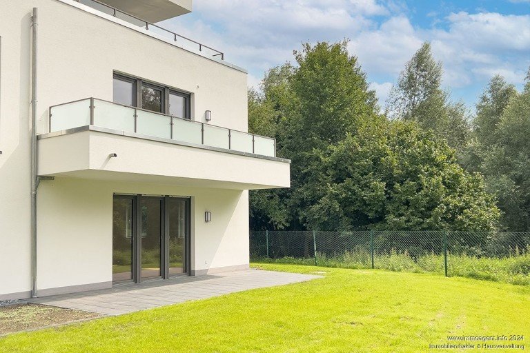 Ansicht Bielefeld Erdgeschosswohnung Sonnige Dreizimmerwohnung nahe der Universit�t mit Blick ins Gr�ne