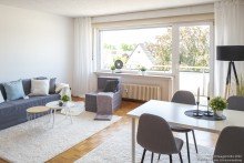 Wohnzimmer Sonnige Dreizimmerwohnung mit Fahrstuhl