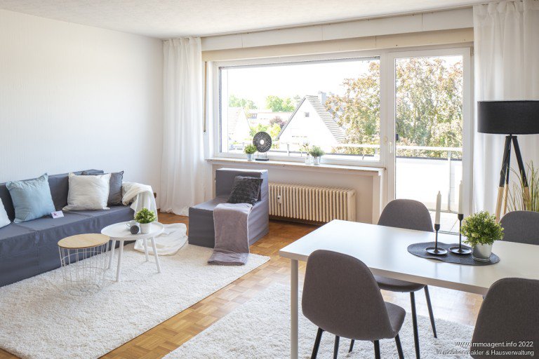 Wohnzimmer Bielefeld Etagenwohnung Sonnige Dreizimmerwohnung mit Fahrstuhl