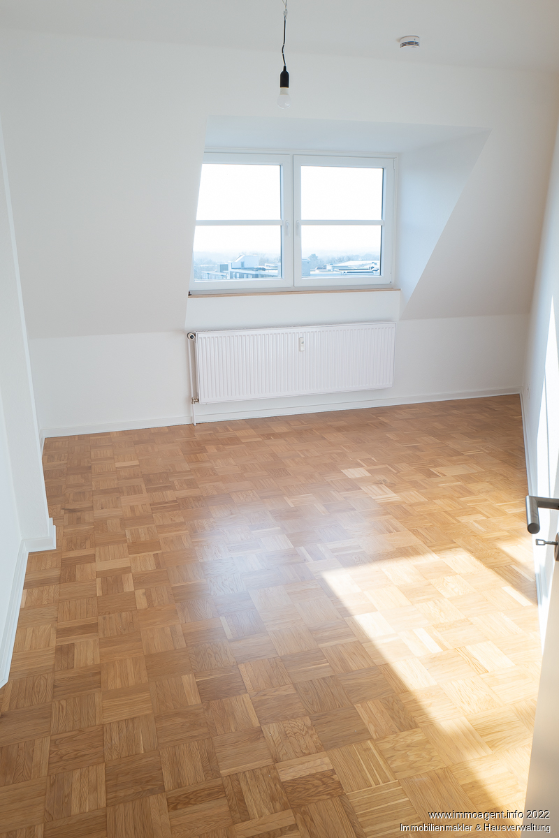 Kinderzimmer/Arbeitszimmer Maisonettewohnung Bielefeld