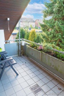Loggia Kleine SinglewohnungIn Bielefeld-Ubbedissen (nur mit Wohnberechtigungsschein)