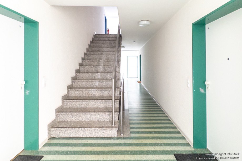 Treppenhaus Etagenwohnung Bielefeld