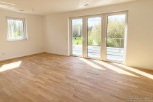 Beispiel Wohnzimmer Attraktive Erdgeschosswohnung mit zwei Zimmern nahe der Universit�t -VERMIETET-